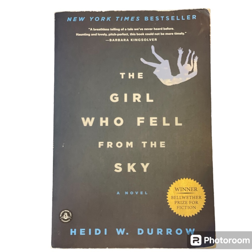 Book - Girl who fell from the sky
